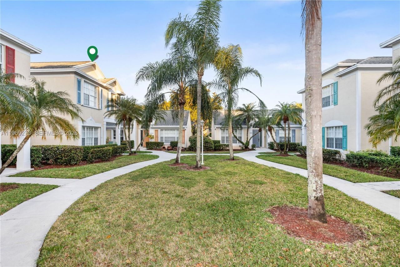 10930 Periwinkle Ln , Tamarac, FL 33321 Photo