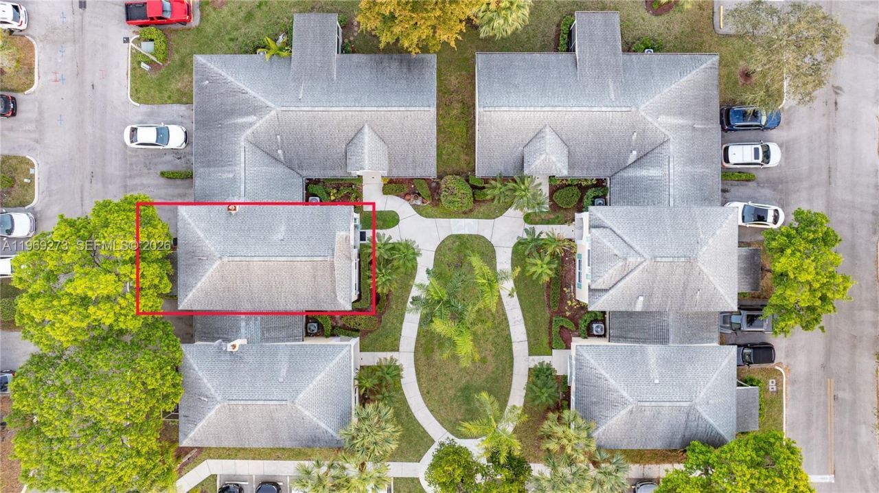 10930 Periwinkle Ln , Tamarac, FL 33321 Photo