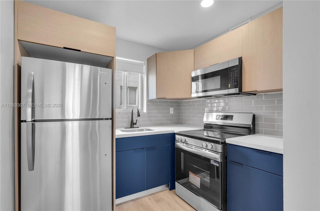 560 NE 63rd St , Unit 3, Miami, FL 33138 Photo