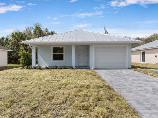 2365 87th Avenue, Vero Beach, FL 32966