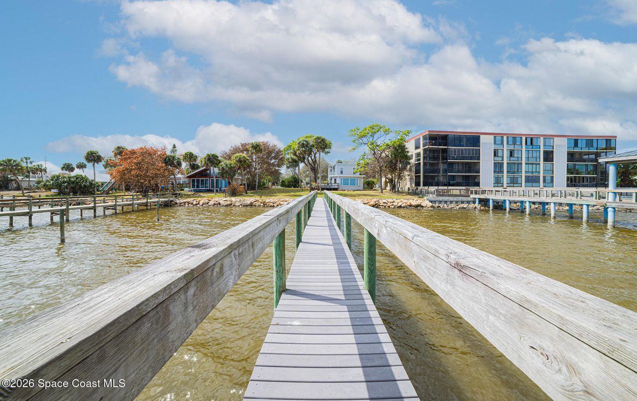 527 Indian River Avenue , Titusville, FL 32796 Photo