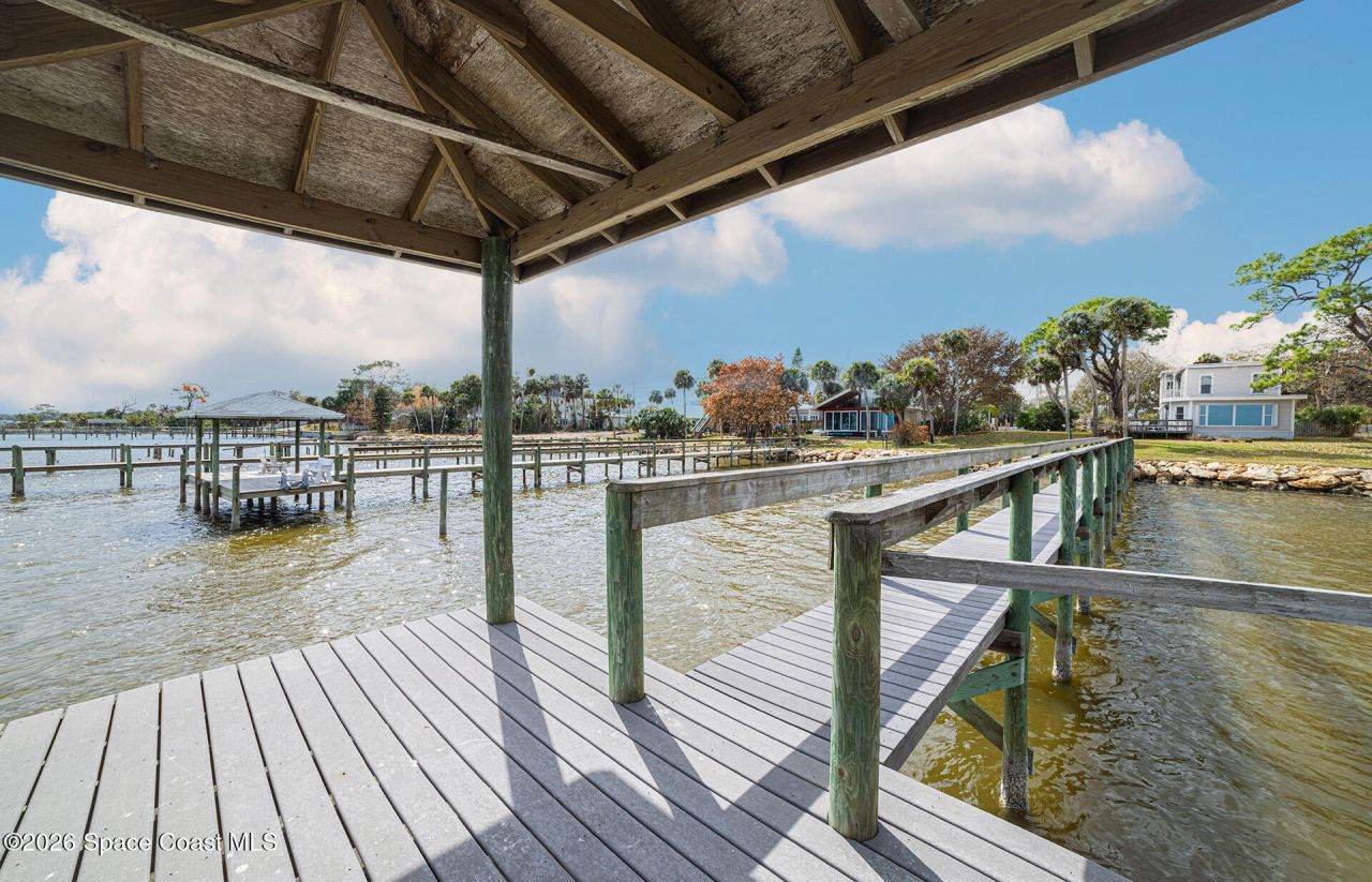 527 Indian River Avenue , Titusville, FL 32796 Photo