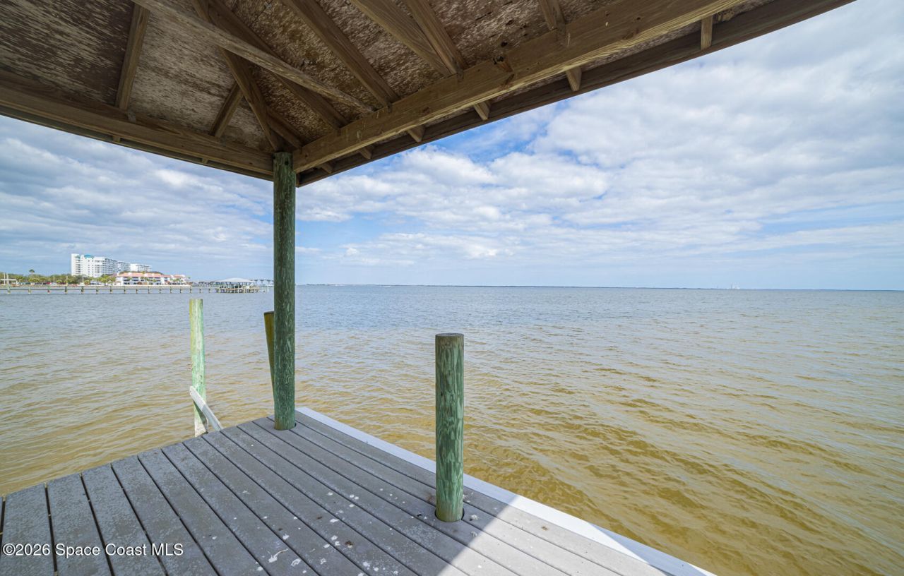 527 Indian River Avenue , Titusville, FL 32796 Photo