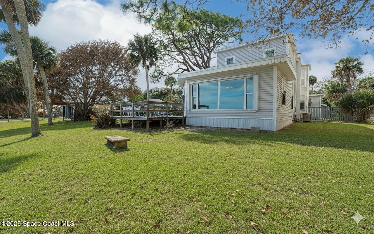 527 Indian River Avenue, Titusville, FL 32796 Photo