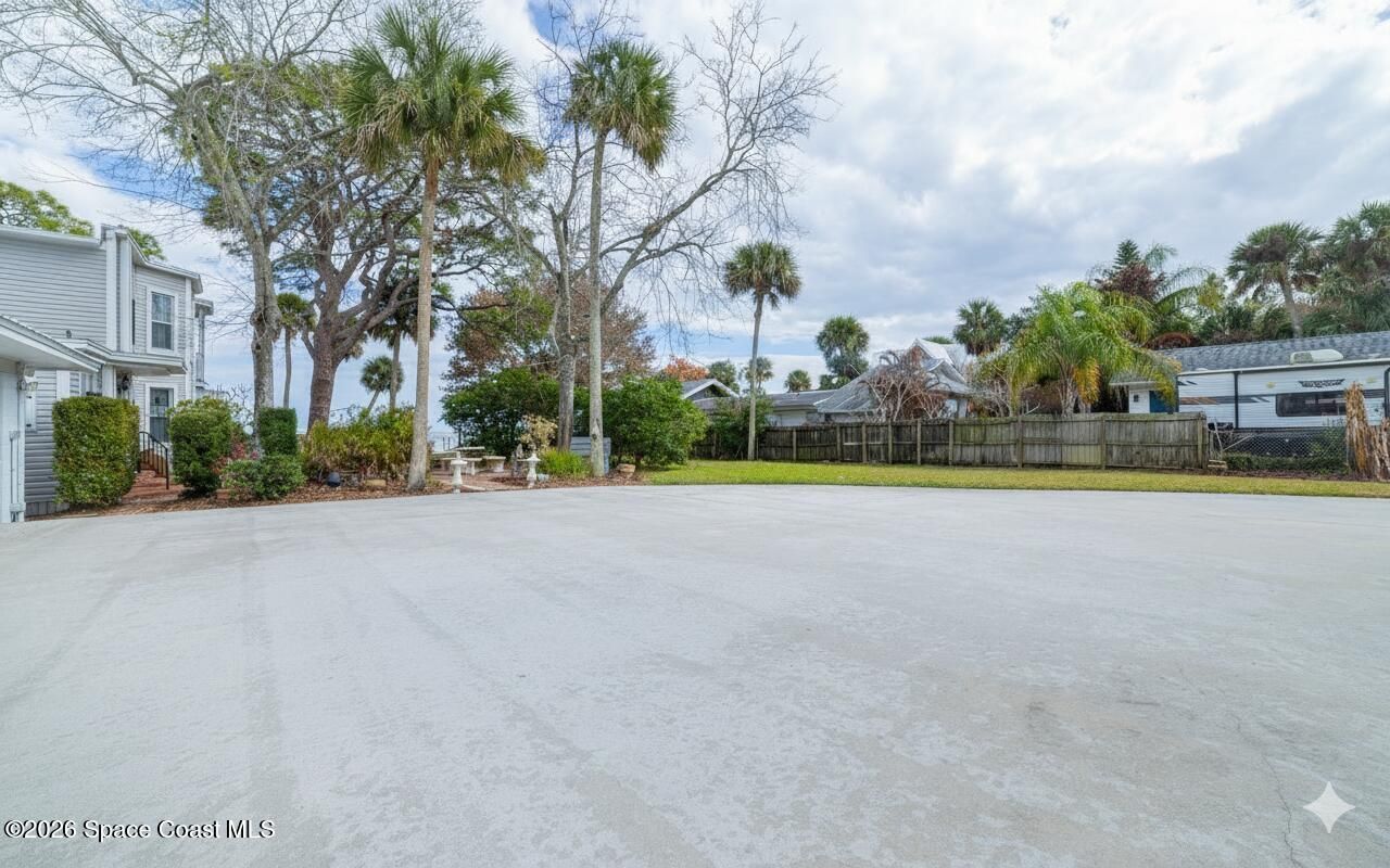 527 Indian River Avenue , Titusville, FL 32796 Photo