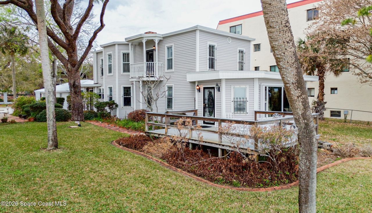 527 Indian River Avenue, Titusville, FL 32796 Photo