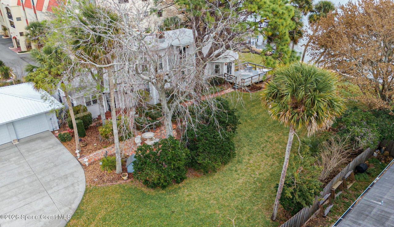 527 Indian River Avenue, Titusville, FL 32796 Photo