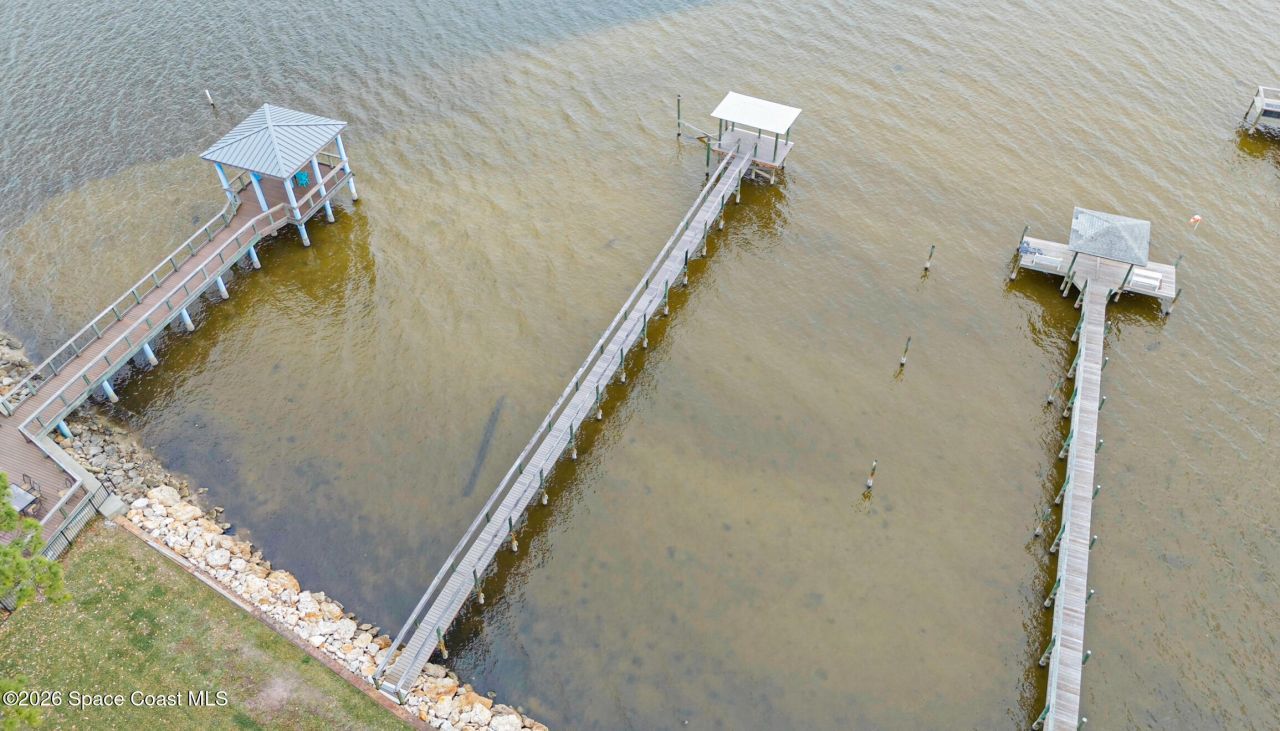 527 Indian River Avenue, Titusville, FL 32796 Photo