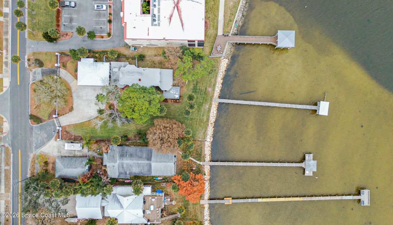 527 Indian River Avenue, Titusville, FL 32796 Photo