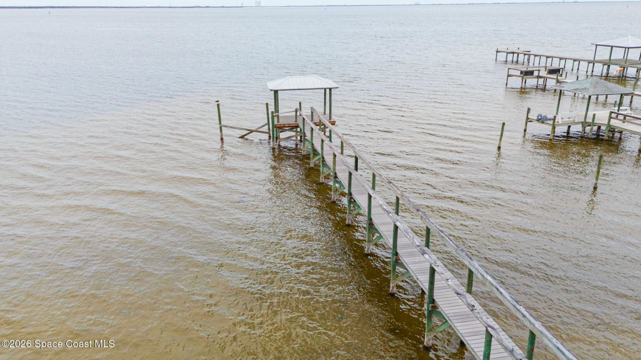 527 Indian River Avenue, Titusville, FL 32796 Photo