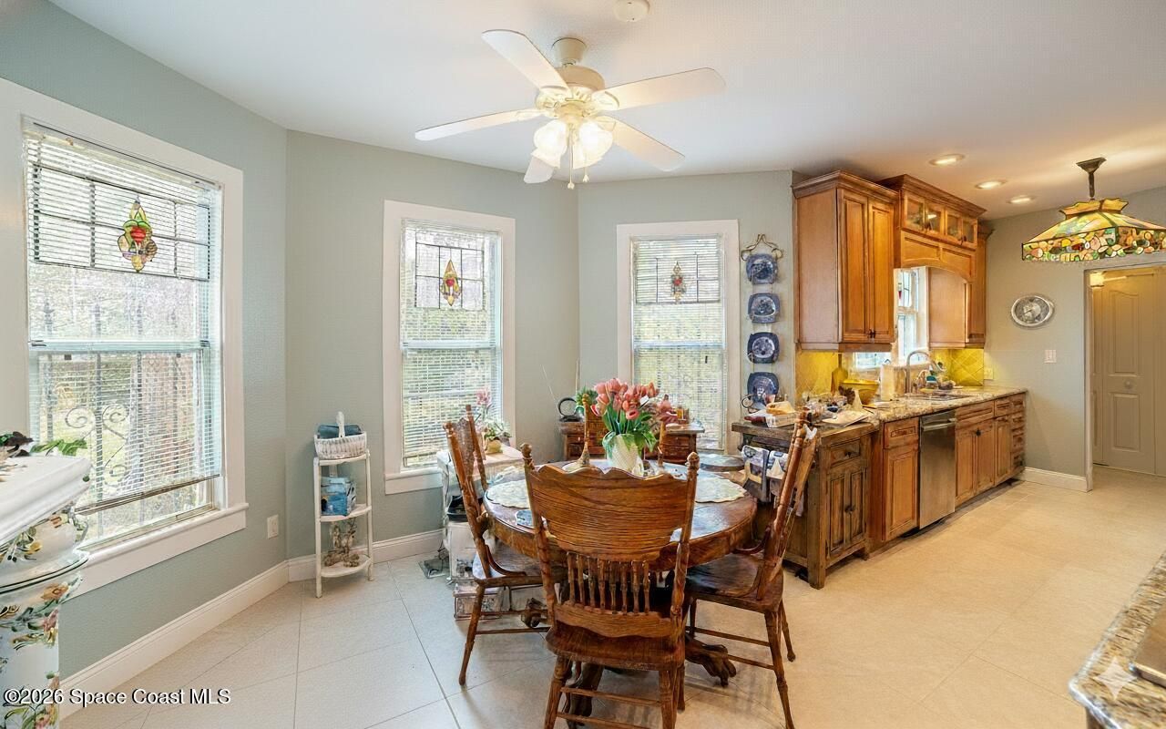 527 Indian River Avenue , Titusville, FL 32796 Photo