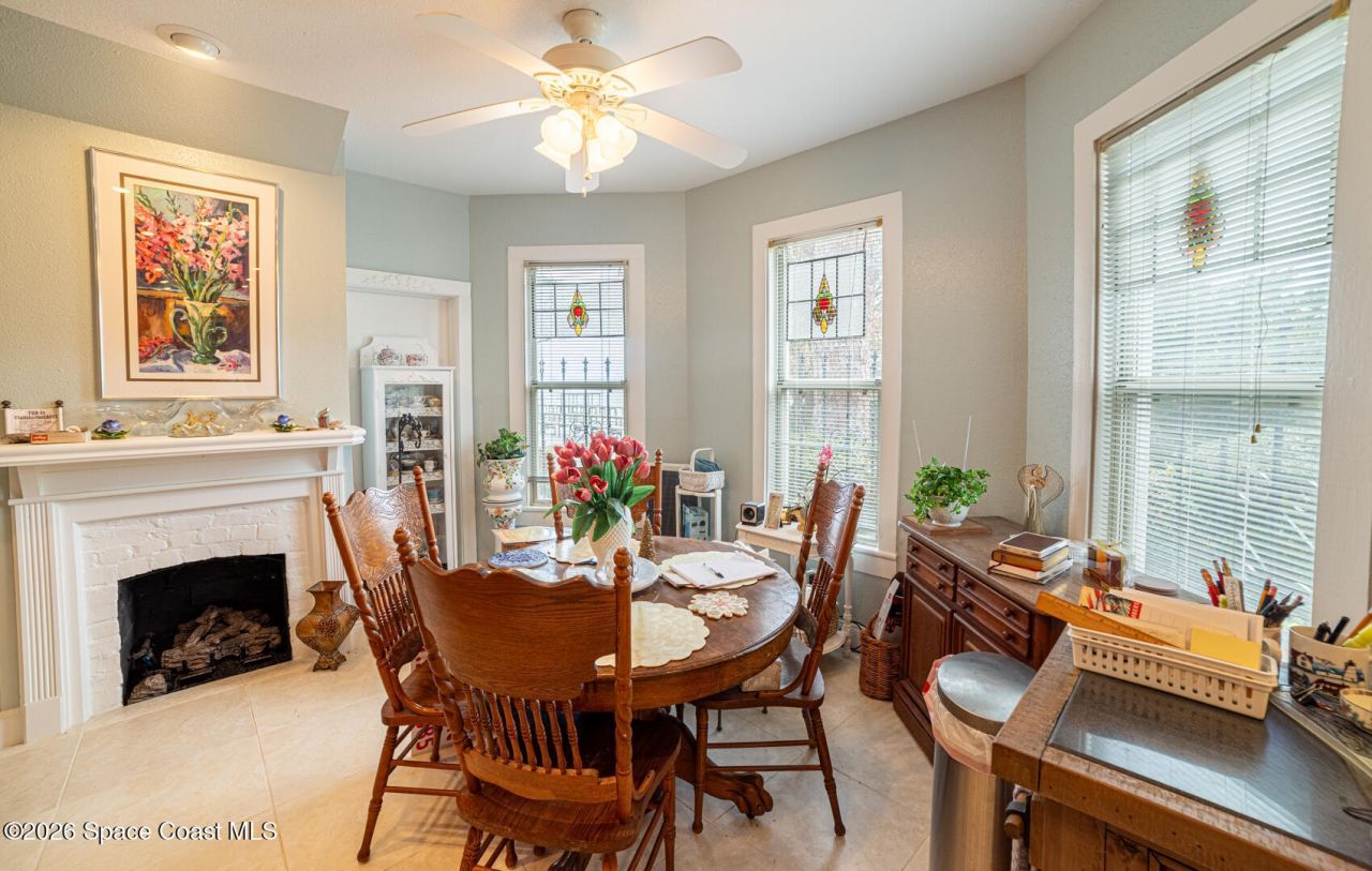 527 Indian River Avenue , Titusville, FL 32796 Photo