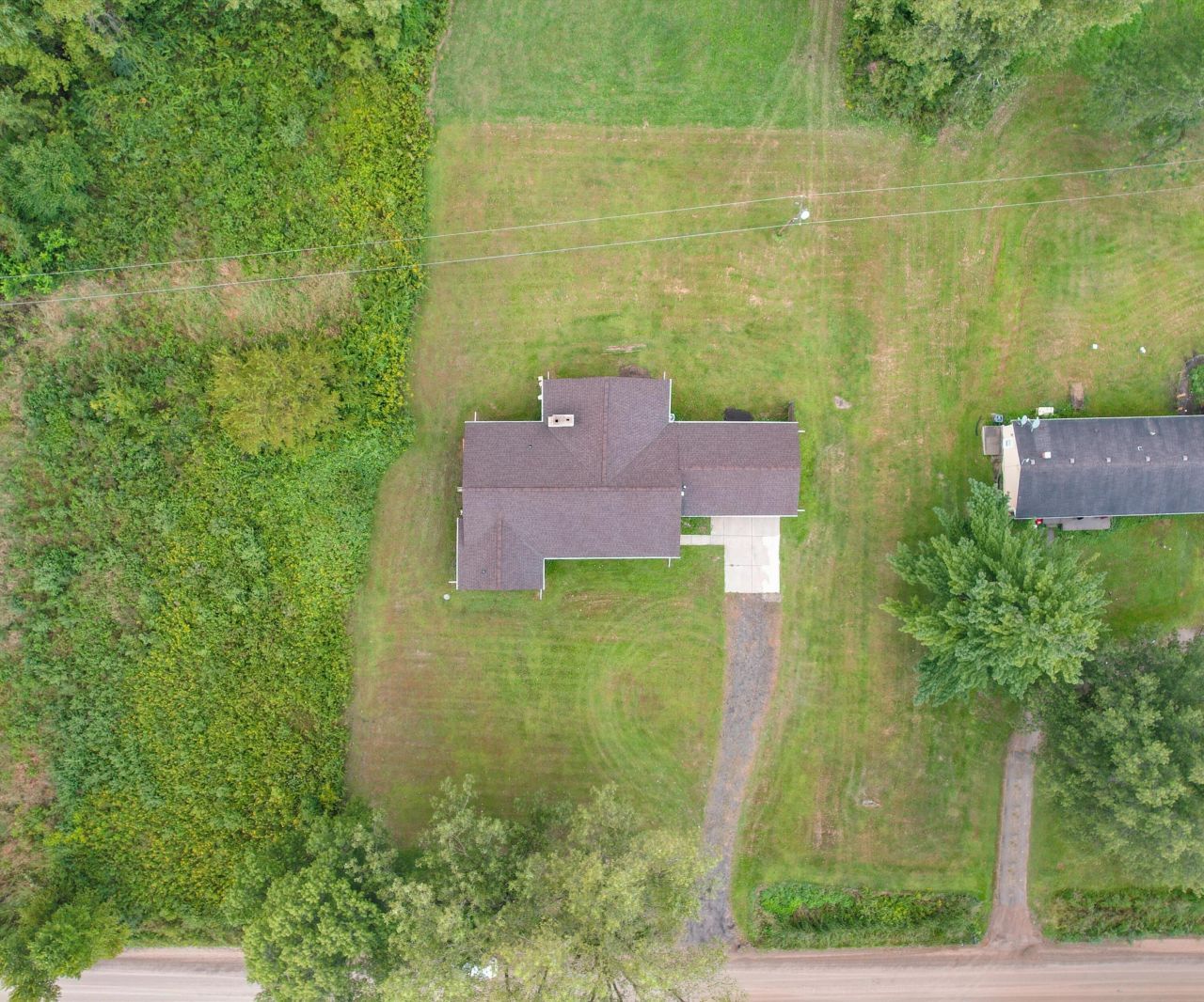 26700 Martinsville Road, New Boston, MI 48164 Main Photo