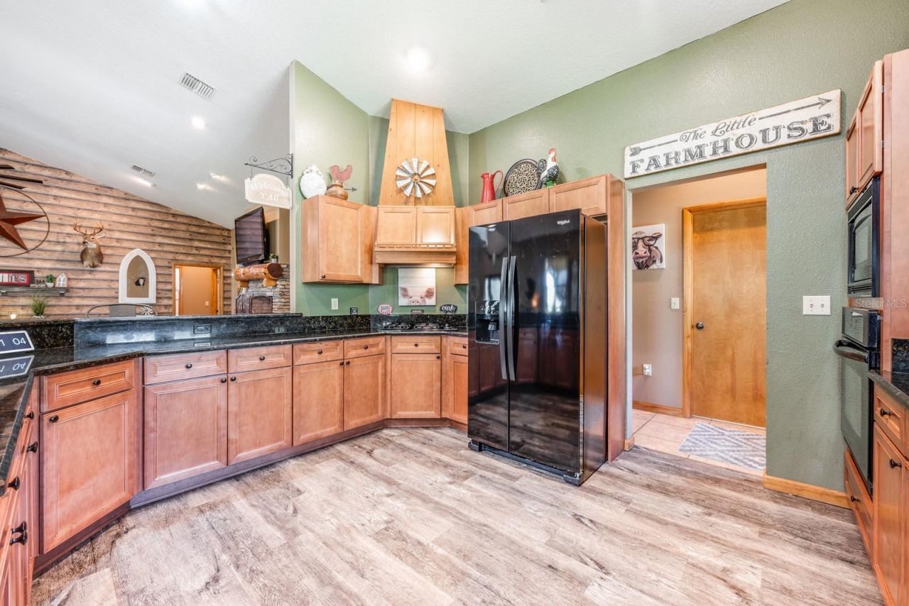 36517 N Thrill Hill Road, Eustis, FL 32736 Photo