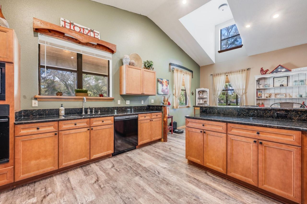 36517 N Thrill Hill Road, Eustis, FL 32736 Photo