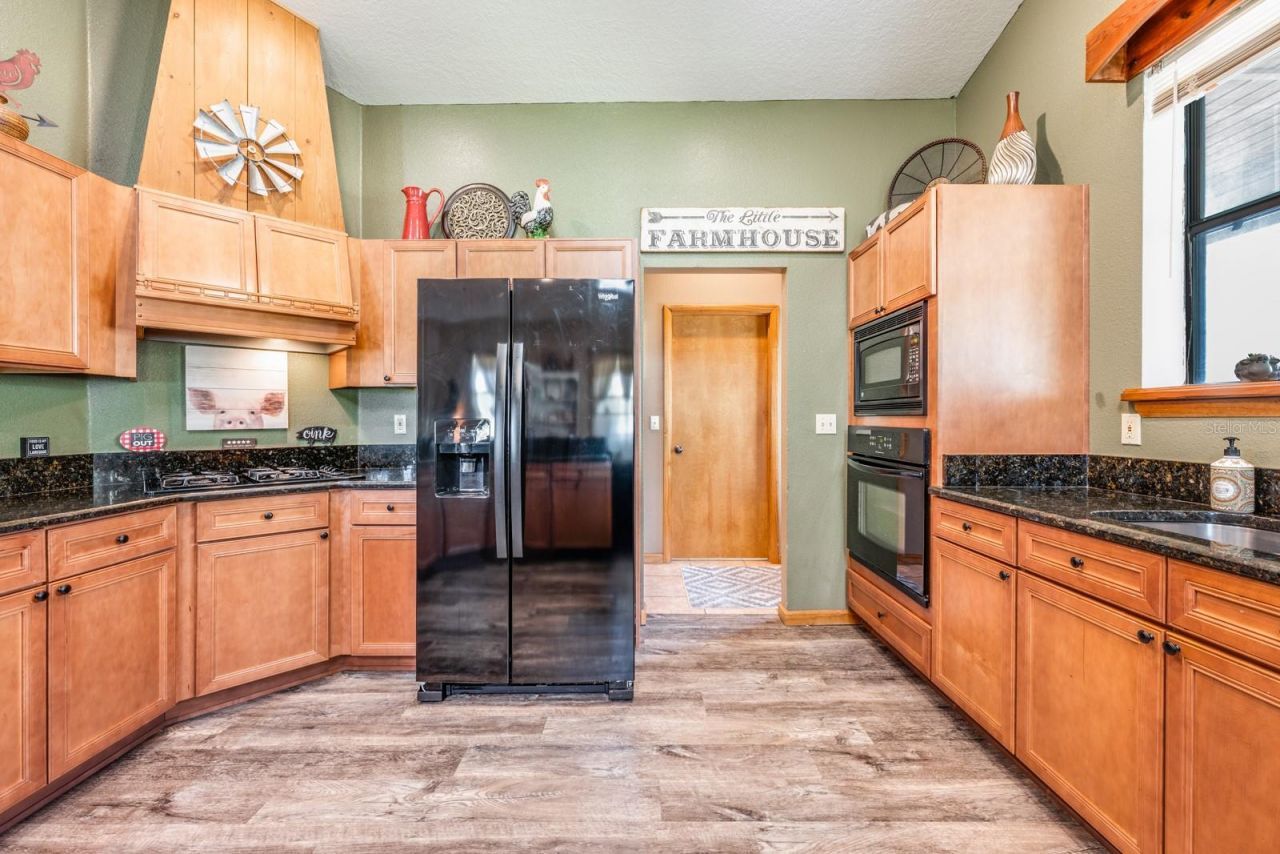 36517 N Thrill Hill Road, Eustis, FL 32736 Photo