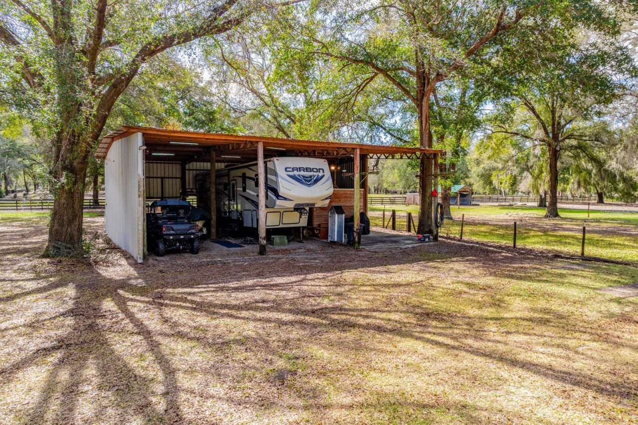 36517 N Thrill Hill Road, Eustis, FL 32736 Photo