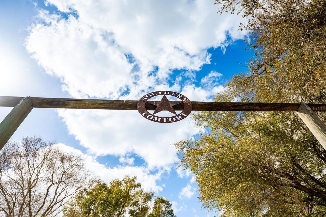 36517 N Thrill Hill Road, Eustis, FL 32736 Photo