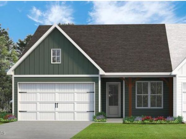 125 Via Street , Lenoir City, TN 37771