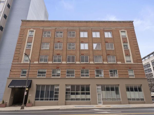 221 N Front Street, Unit 202, Columbus, OH 43215