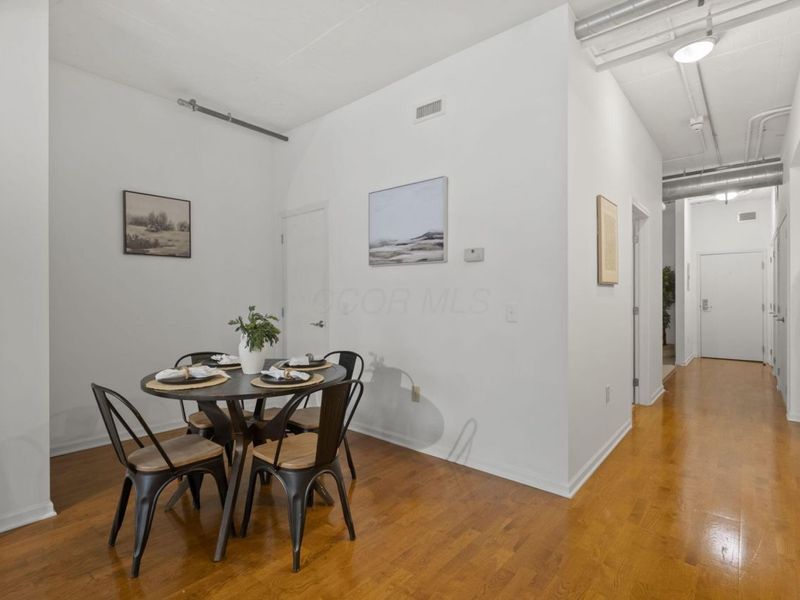 221 N Front Street, Unit 202, Columbus, OH 43215 Photo 5