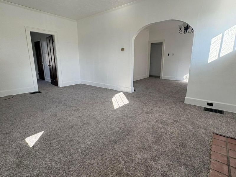 105 S Maple Heights, New Lexington, OH 43764 Photo 3