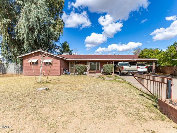 2250 W AUGUSTA Avenue, Phoenix, AZ 85021