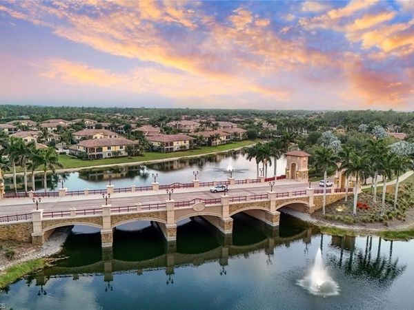 9590 Trevi CT , Unit 5334, NAPLES, FL 34113