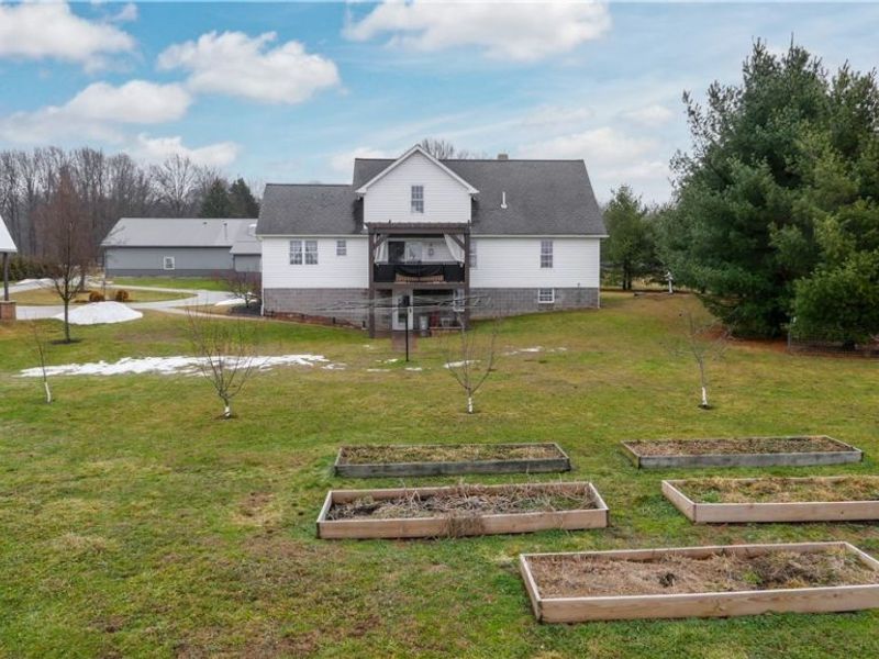 9561 Creaser Road, North Bloomfield, OH 44450 Photo 29