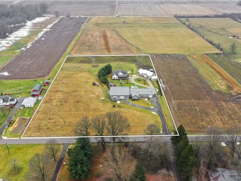 9561 Creaser Road, North Bloomfield, OH 44450 Photo 45