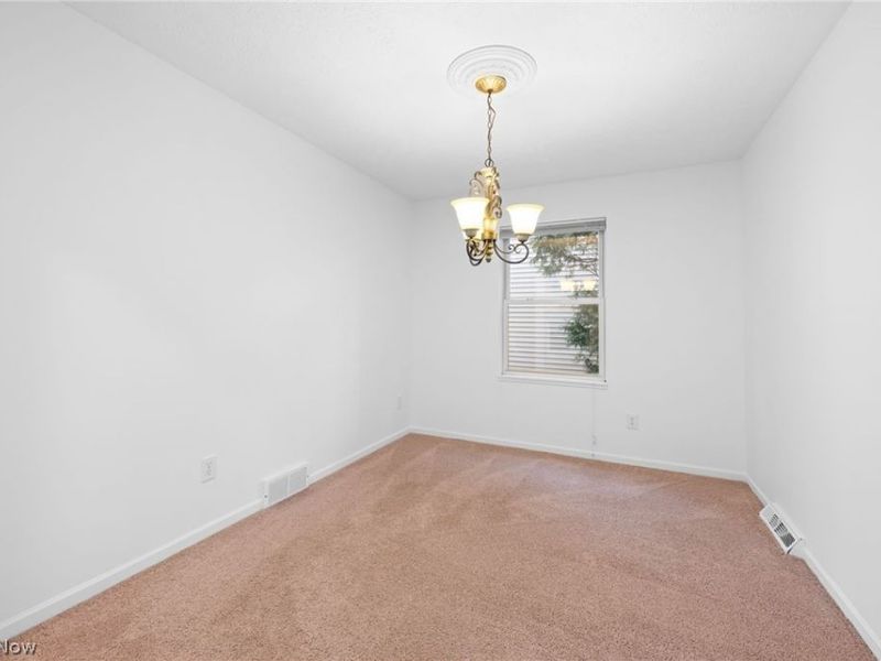 29008 Uxbridge Drive, Willowick, OH 44095 Photo 16