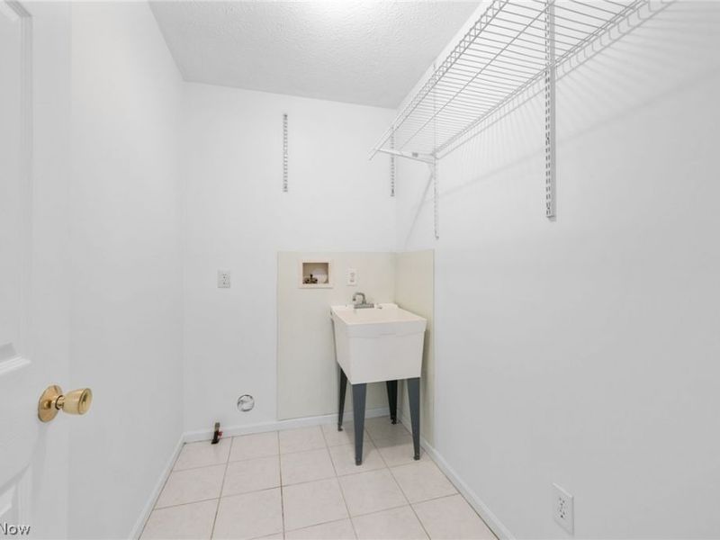 29008 Uxbridge Drive, Willowick, OH 44095 Photo 18