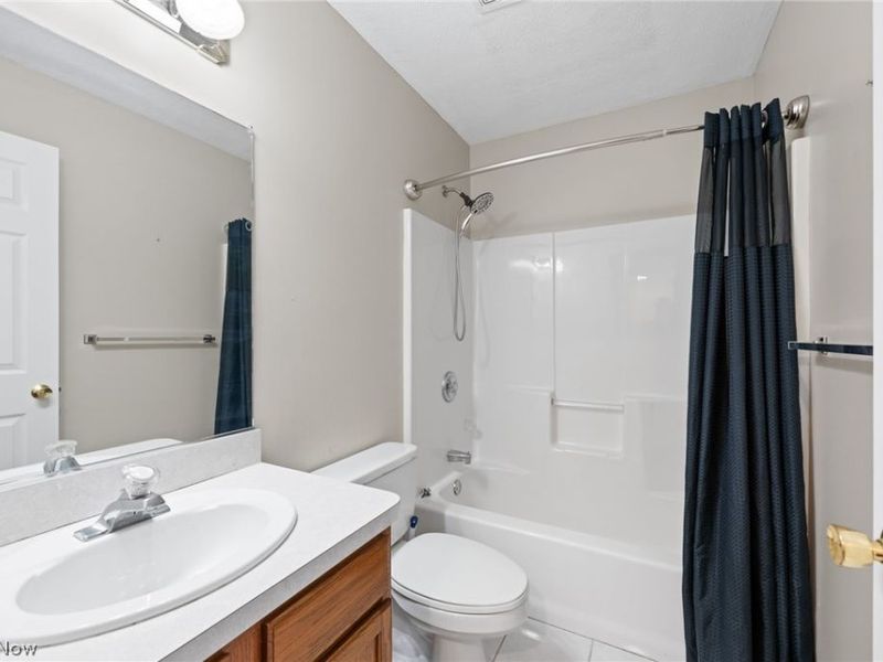 29008 Uxbridge Drive, Willowick, OH 44095 Photo 29