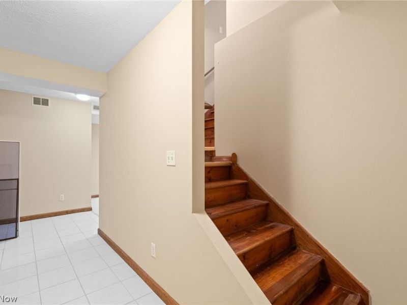 29008 Uxbridge Drive, Willowick, OH 44095 Photo 30