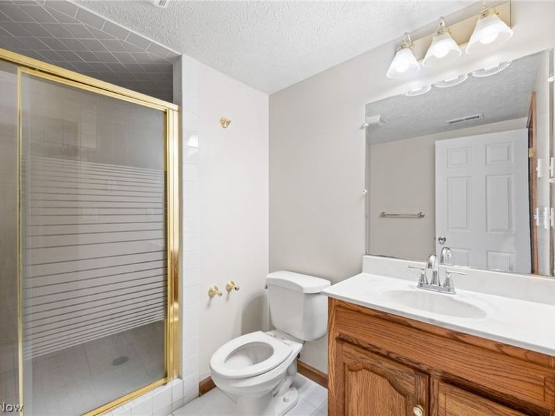 29008 Uxbridge Drive, Willowick, OH 44095 Photo 35