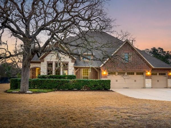 651 Shelf Rock RD, Driftwood, TX 78619