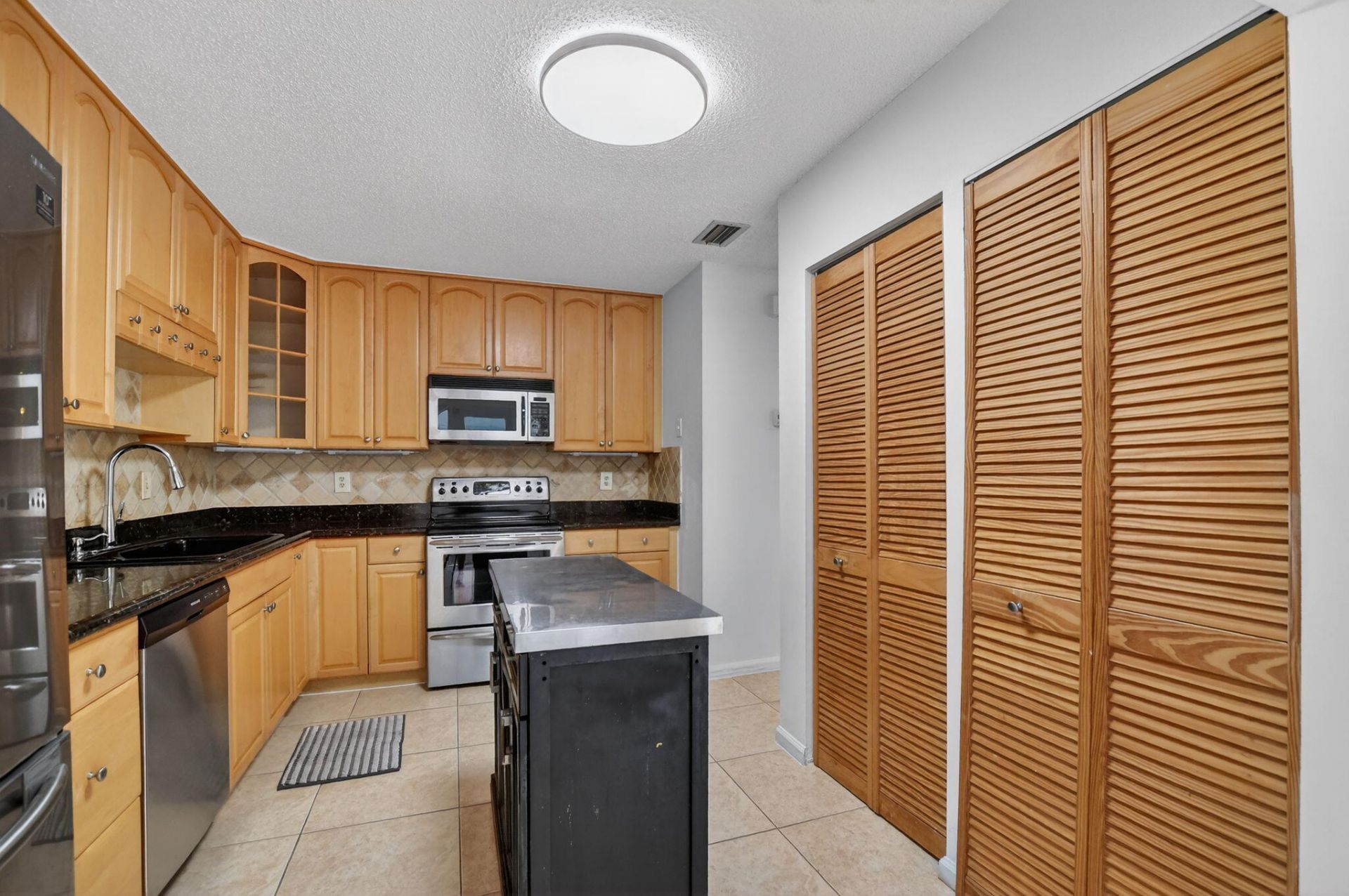 6671 Via Regina, Unit 6671, Boca Raton, FL 33433 Photo
