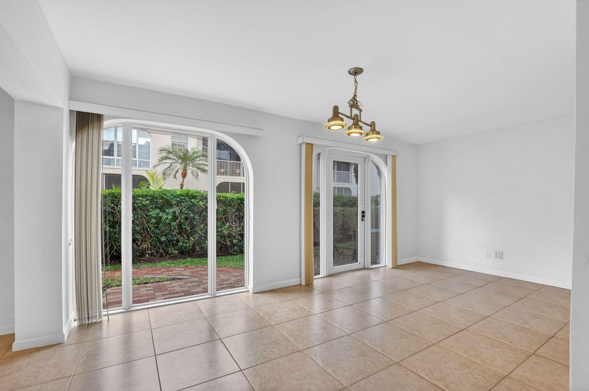 6671 Via Regina, Unit 6671, Boca Raton, FL 33433 Photo
