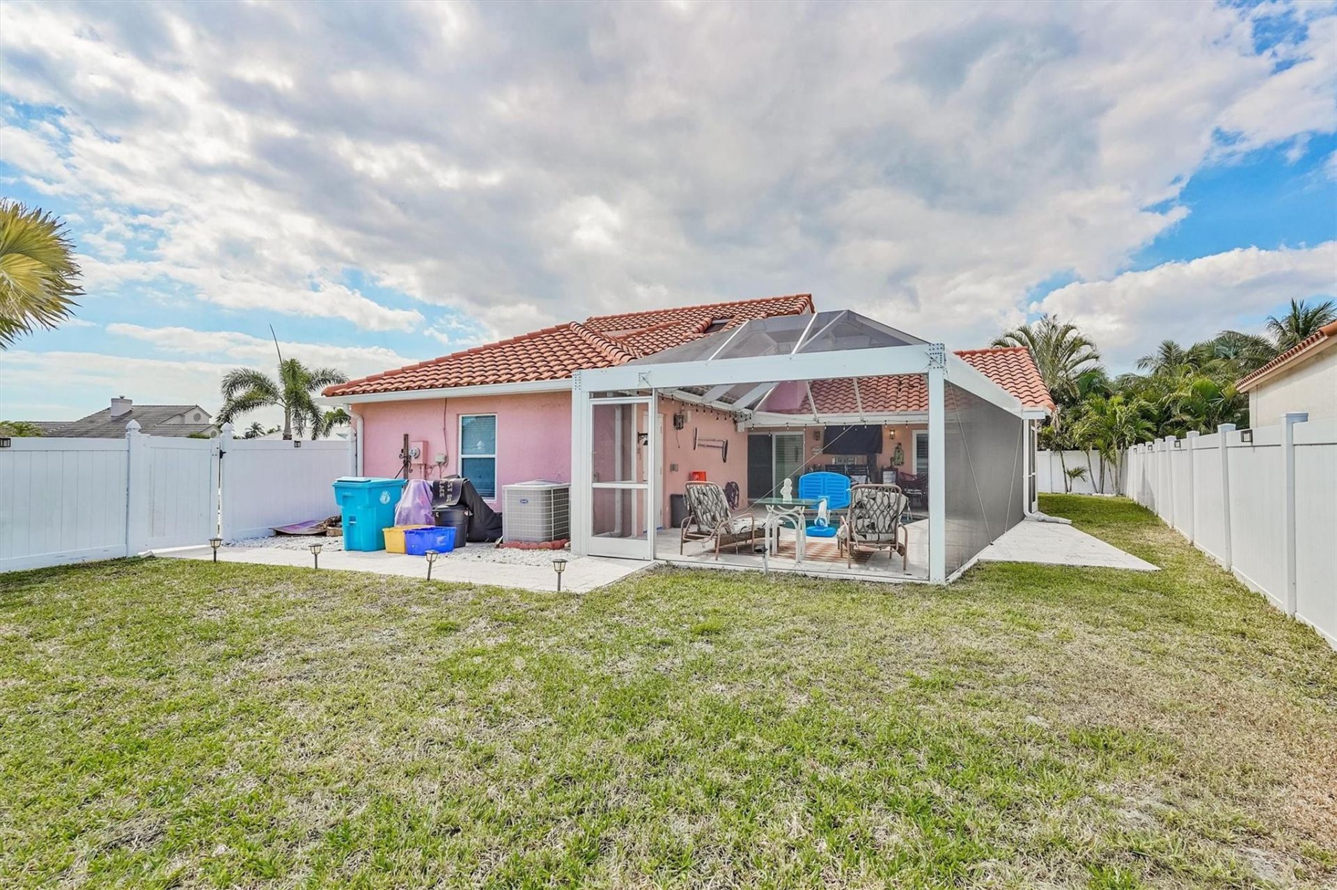 26 Dogwood Cir, Boynton Beach, FL 33436 Photo