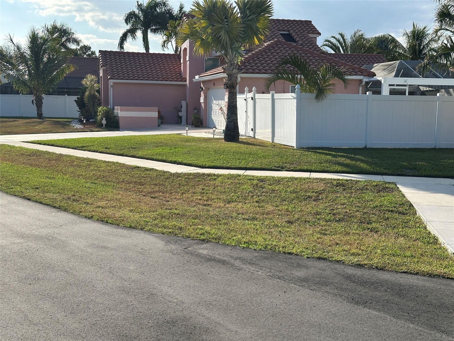 26 Dogwood Cir, Boynton Beach, FL 33436 Photo