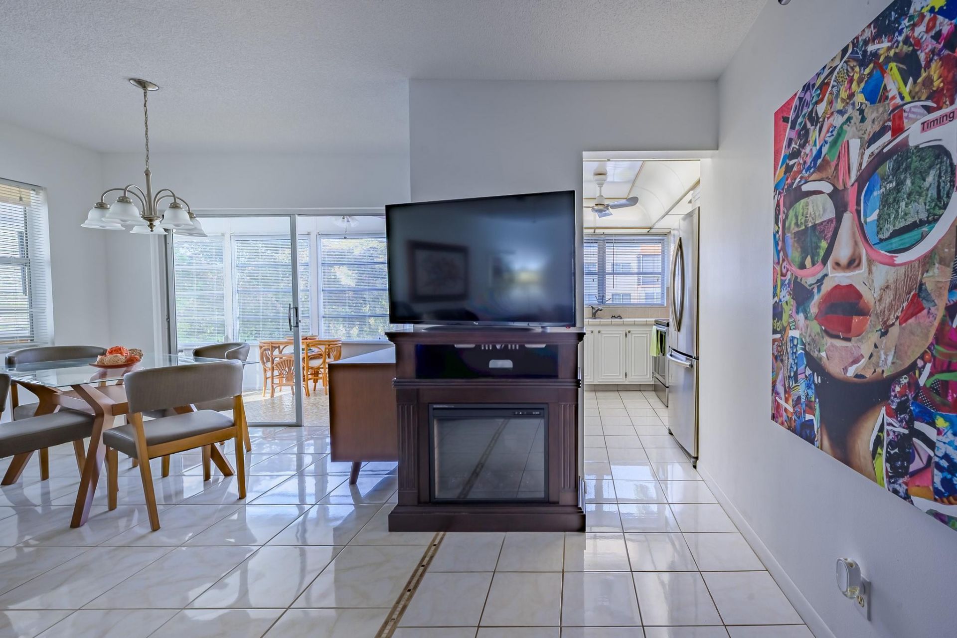 4047 NW 16th Street, Unit 307, Fort Lauderdale, FL 33313 Photo