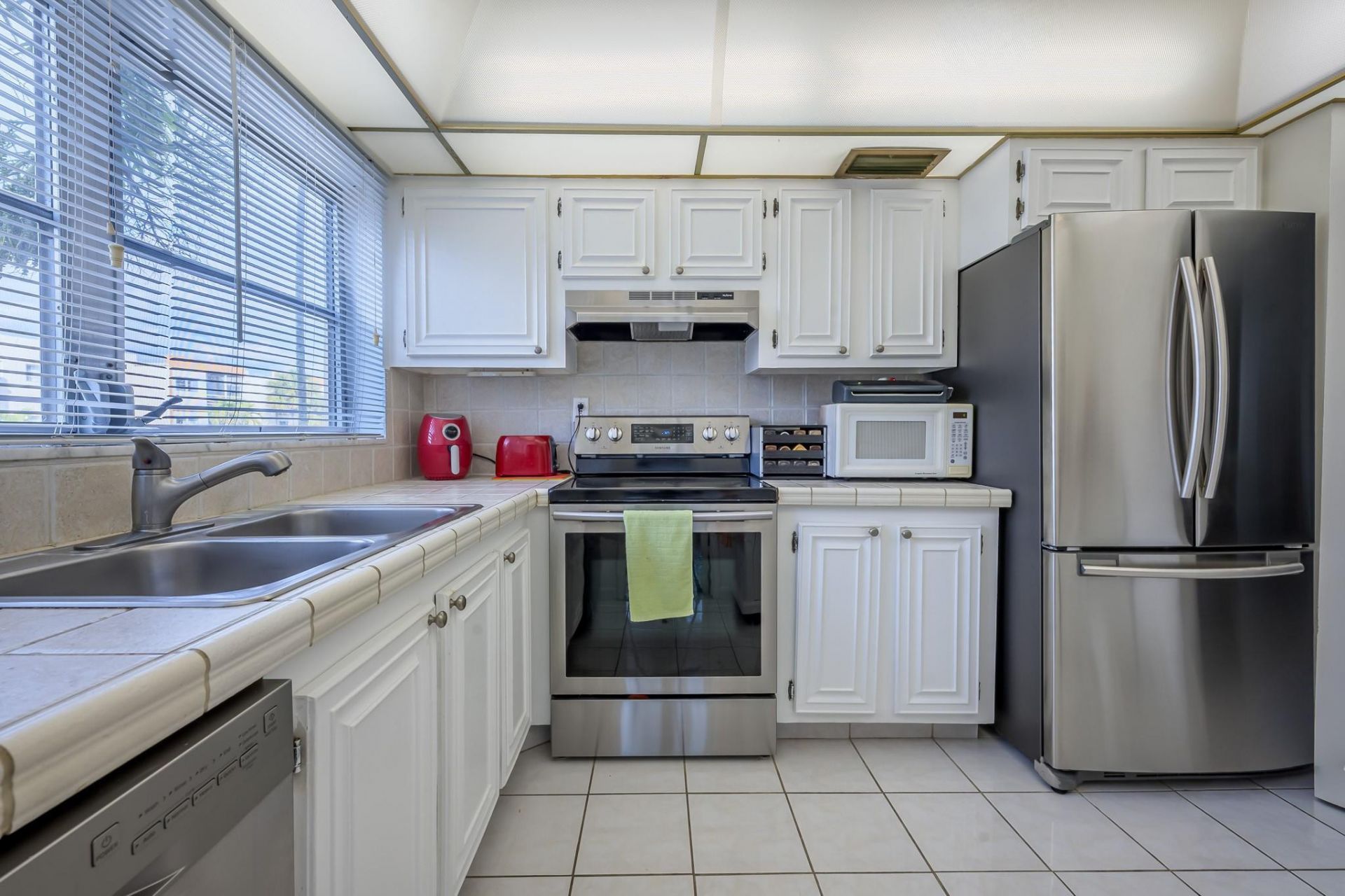 4047 NW 16th Street, Unit 307, Fort Lauderdale, FL 33313 Photo