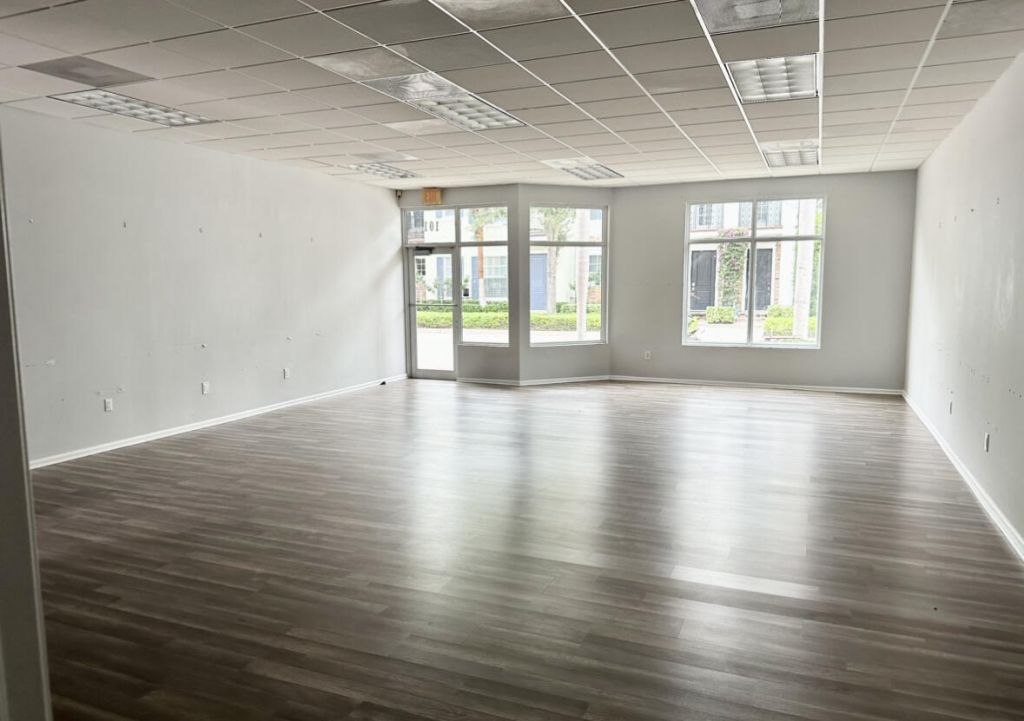 325 NE 2nd Avenue, Unit 101, Delray Beach, FL 33444 Photo