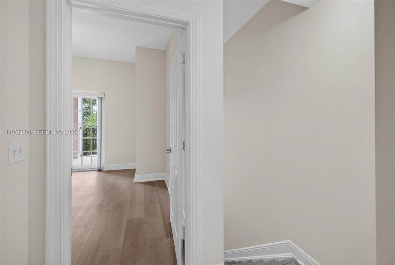 704 SW 1st Ave, Pompano Beach, FL 33060 Photo