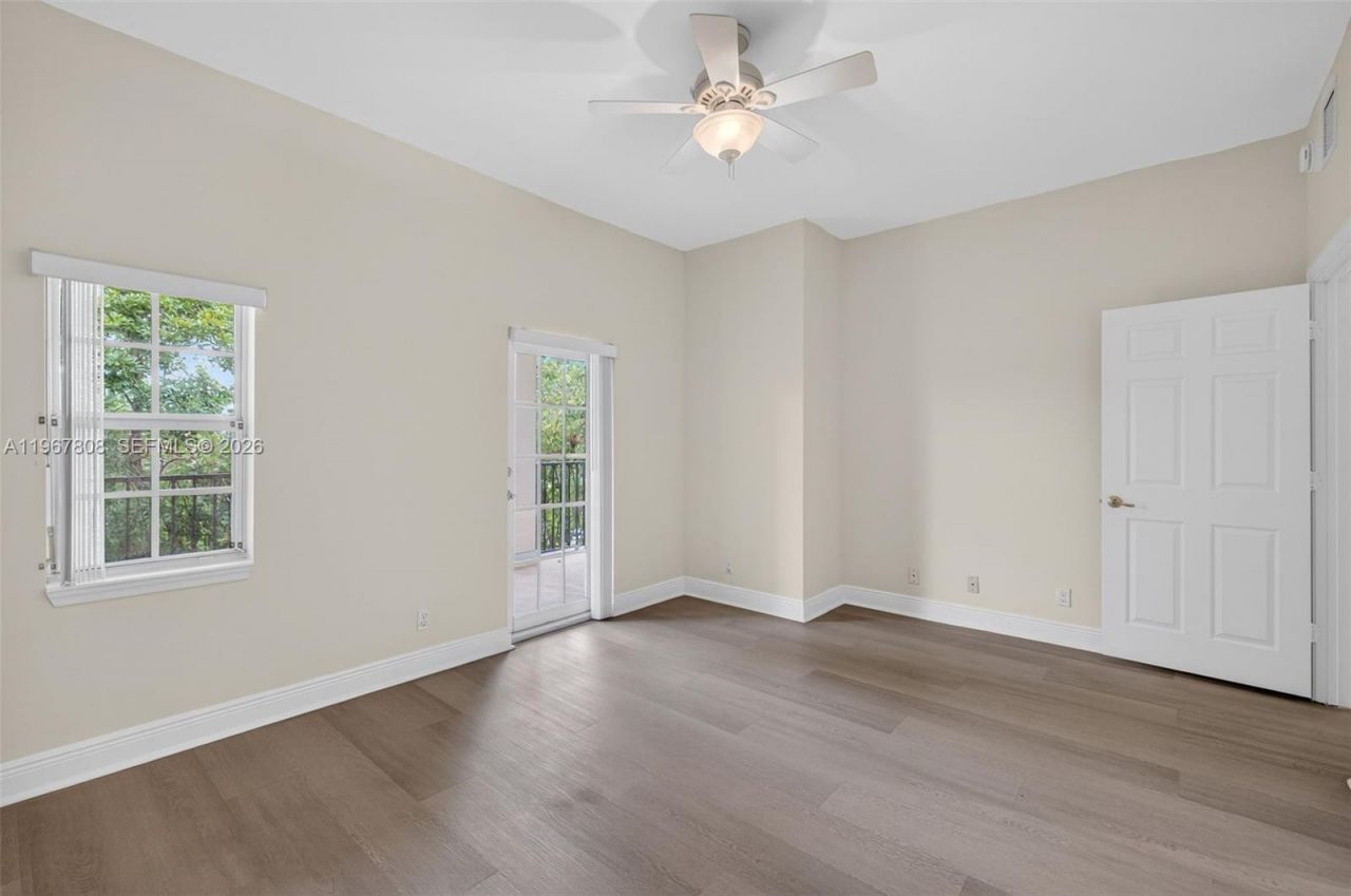 704 SW 1st Ave, Pompano Beach, FL 33060 Photo