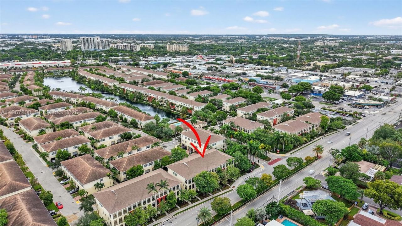 704 SW 1st Ave, Pompano Beach, FL 33060 Photo