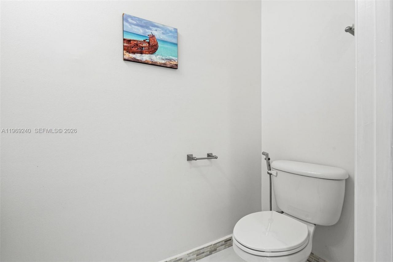 4722 Lago Vista Dr, Coconut Creek, FL 33073 Photo