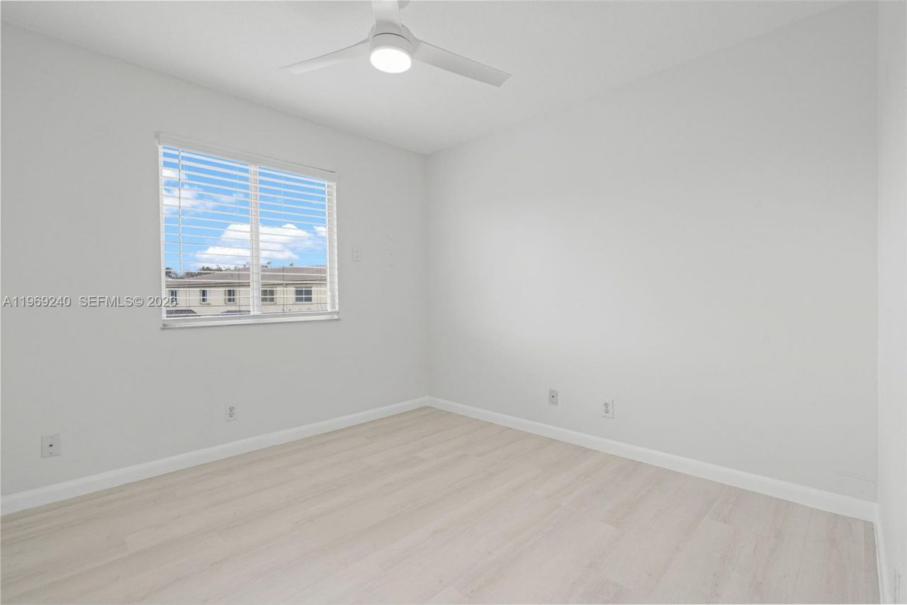 4722 Lago Vista Dr, Coconut Creek, FL 33073 Photo