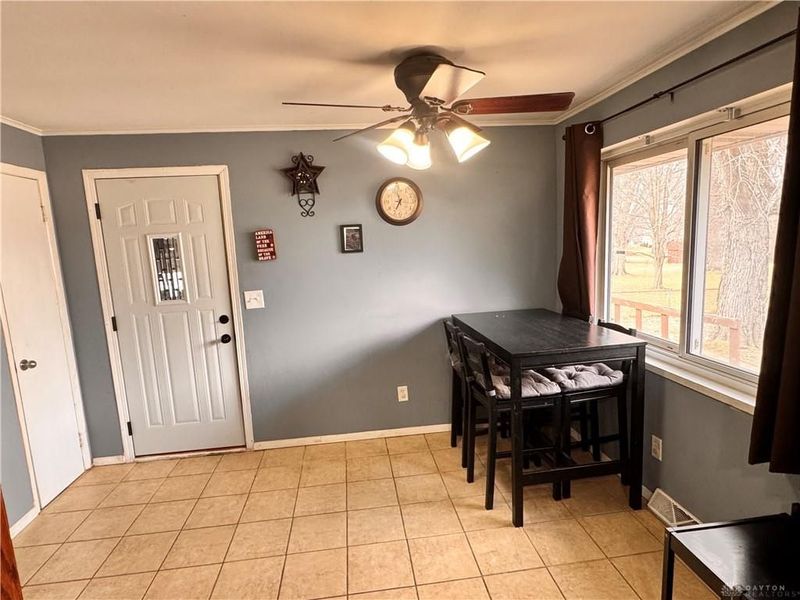 905 Old Springfield Road, Vandalia, OH 45377 Photo 4