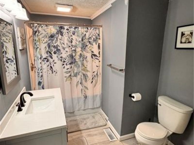 905 Old Springfield Road, Vandalia, OH 45377 Photo 8